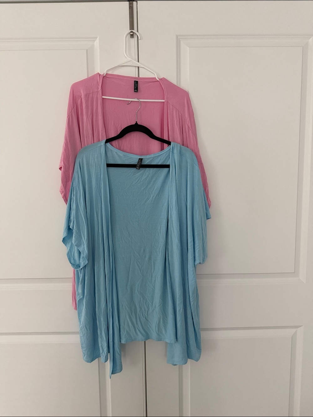 Lightweight Pink & Blue Women’s Open-Front Cardigan -